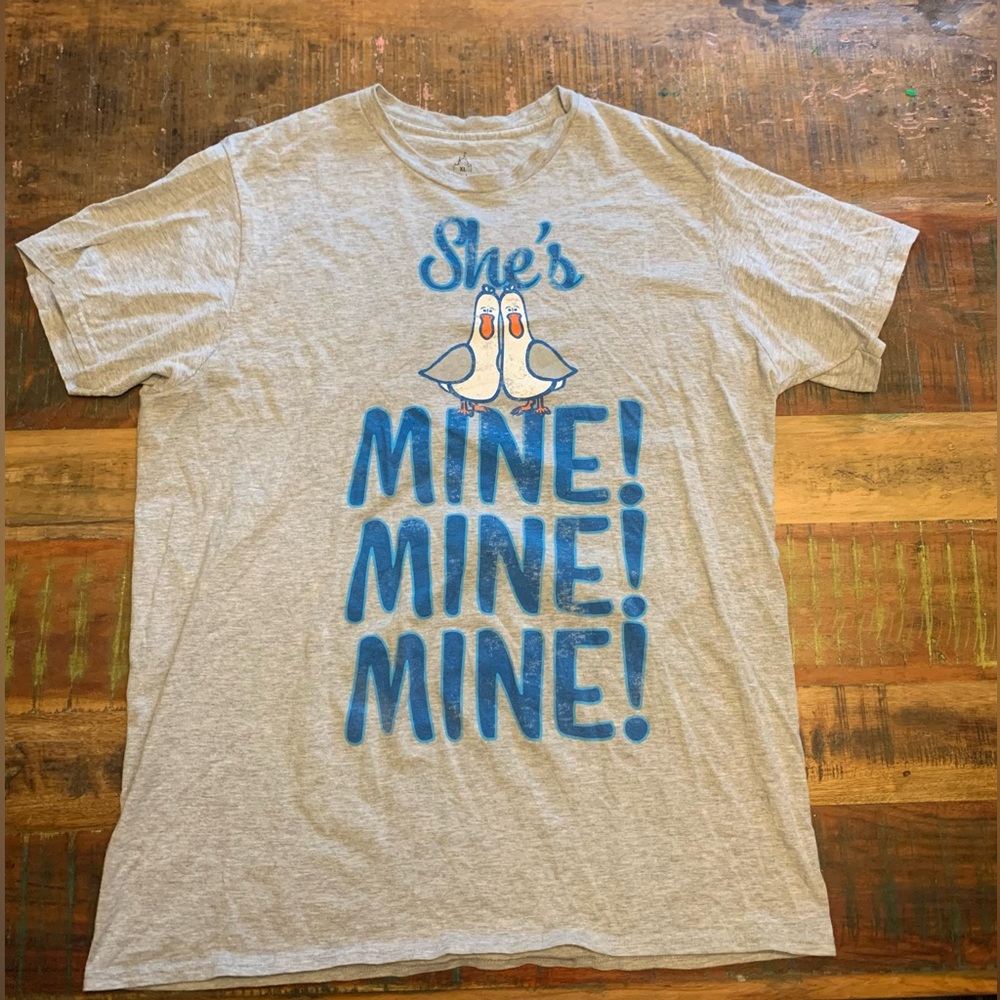 Disney Finding Nemo She’s Mine Extra Large Gray Men’s Shirt universal summer WDW